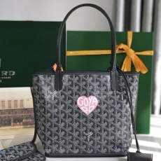 Goyard Shopping Bags